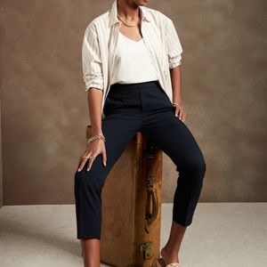 Banana Republic Factory Hayden Pull-On Tapered Fit Soft Ankle